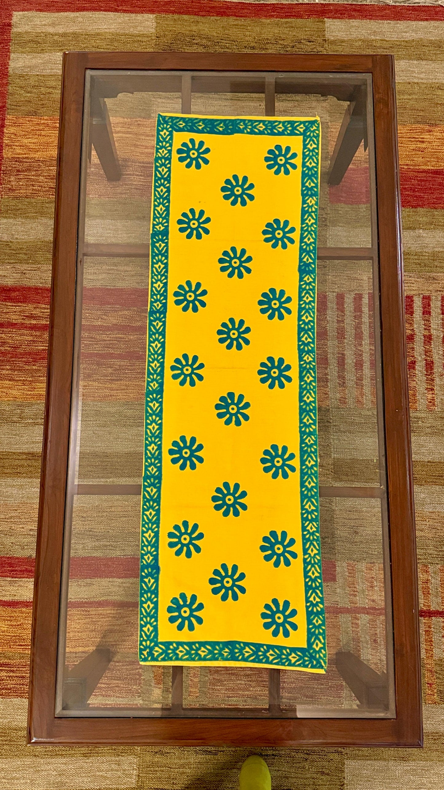 Kanphool - Coffee Table Runner