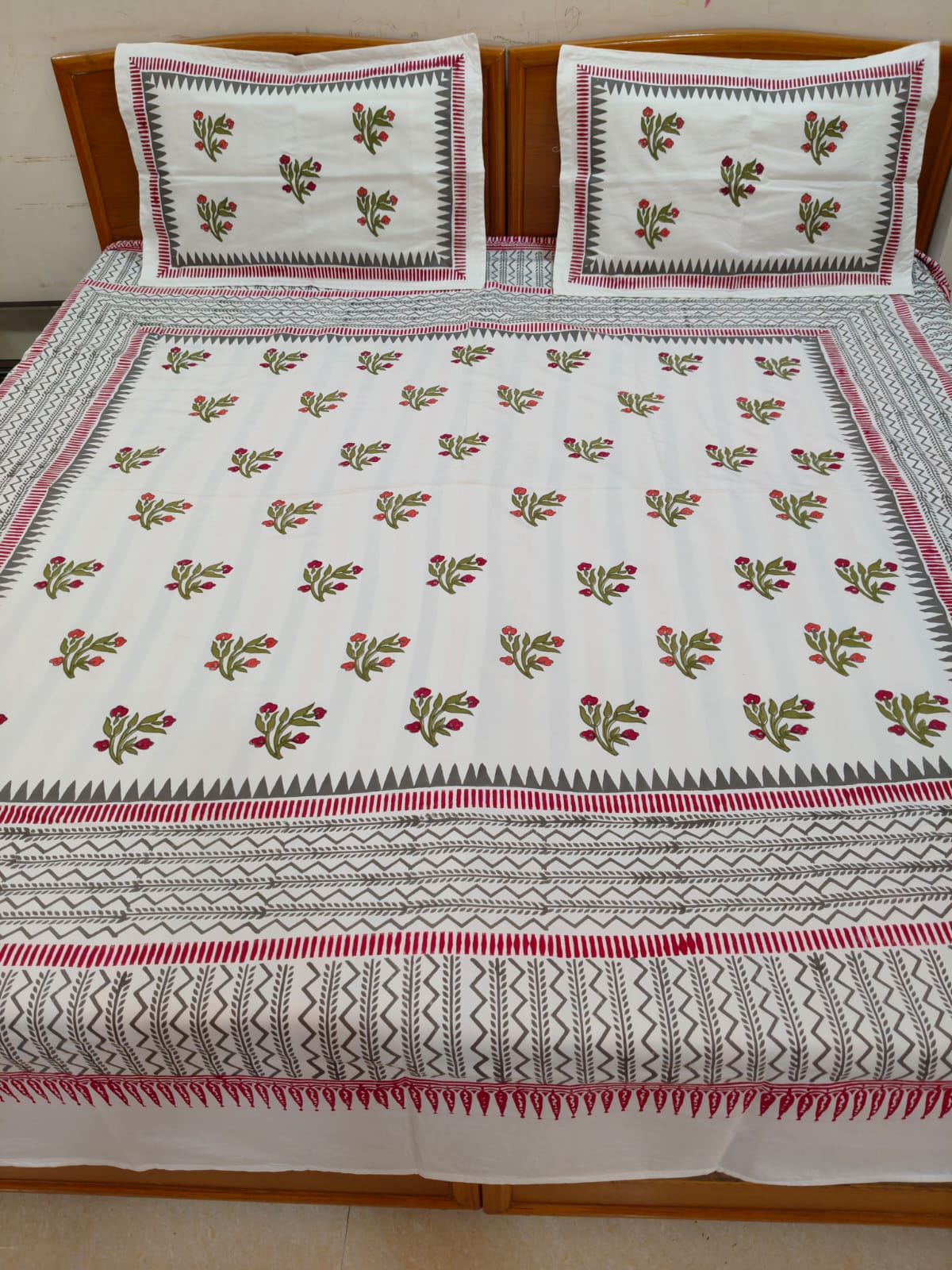 Bliss – Hand Block Printed Double Bedsheet Set