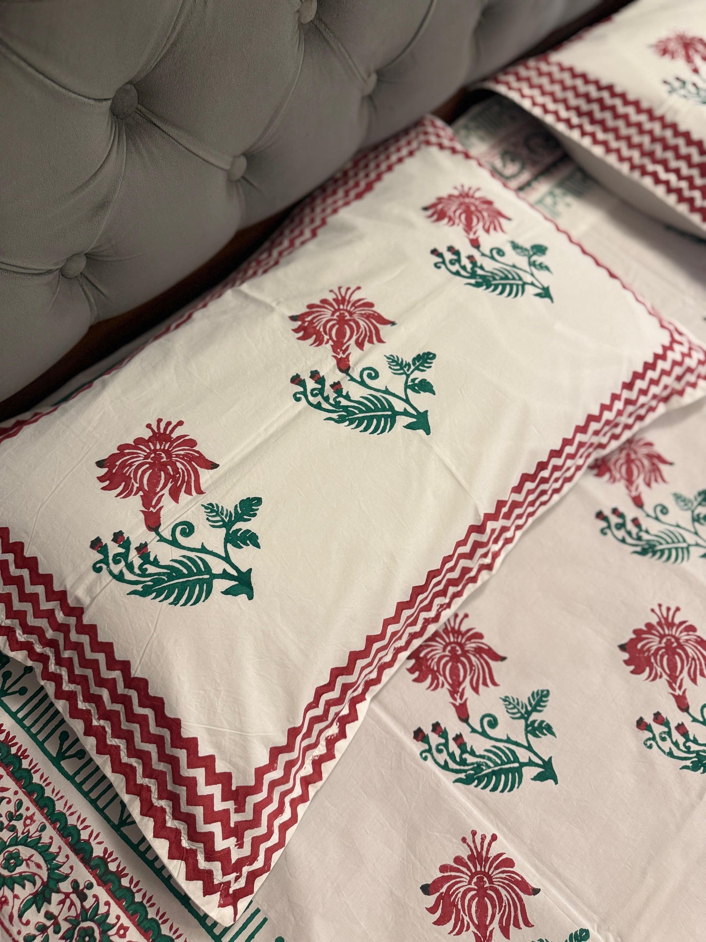 Gudhal - Double Bedsheet