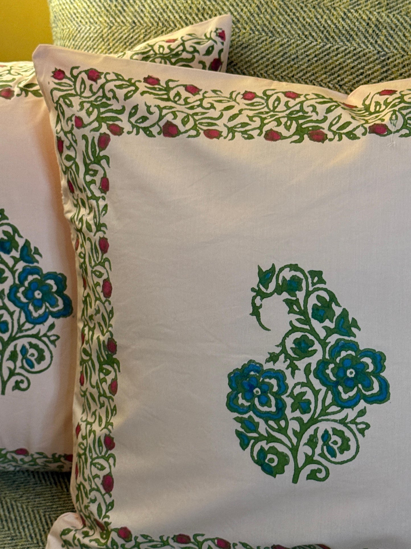 GulNaar – Light Pink Cotton Cushion Covers (Set of 2)