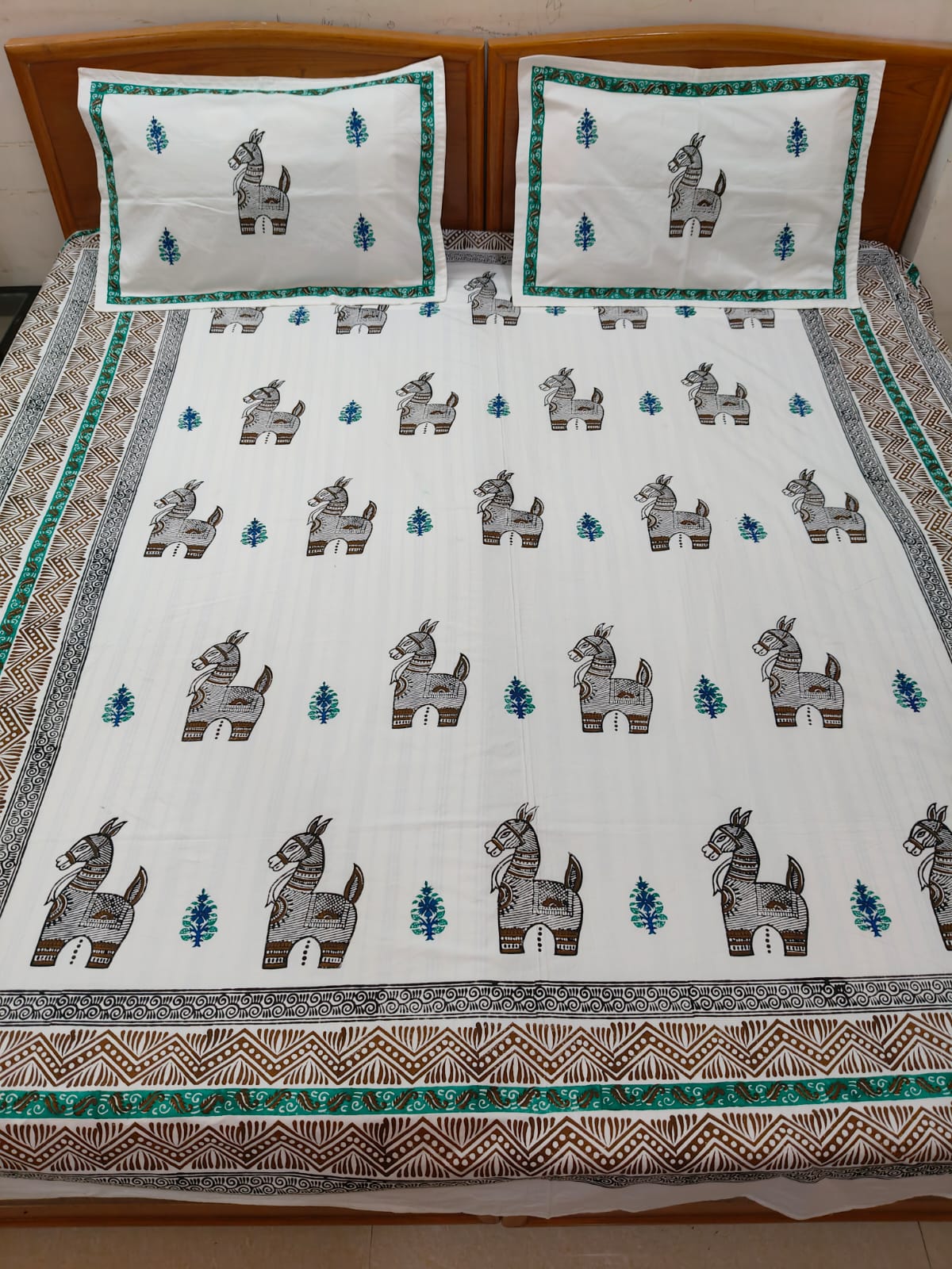 Bankura Horse – Hand Block Printed Double Bedsheet Set