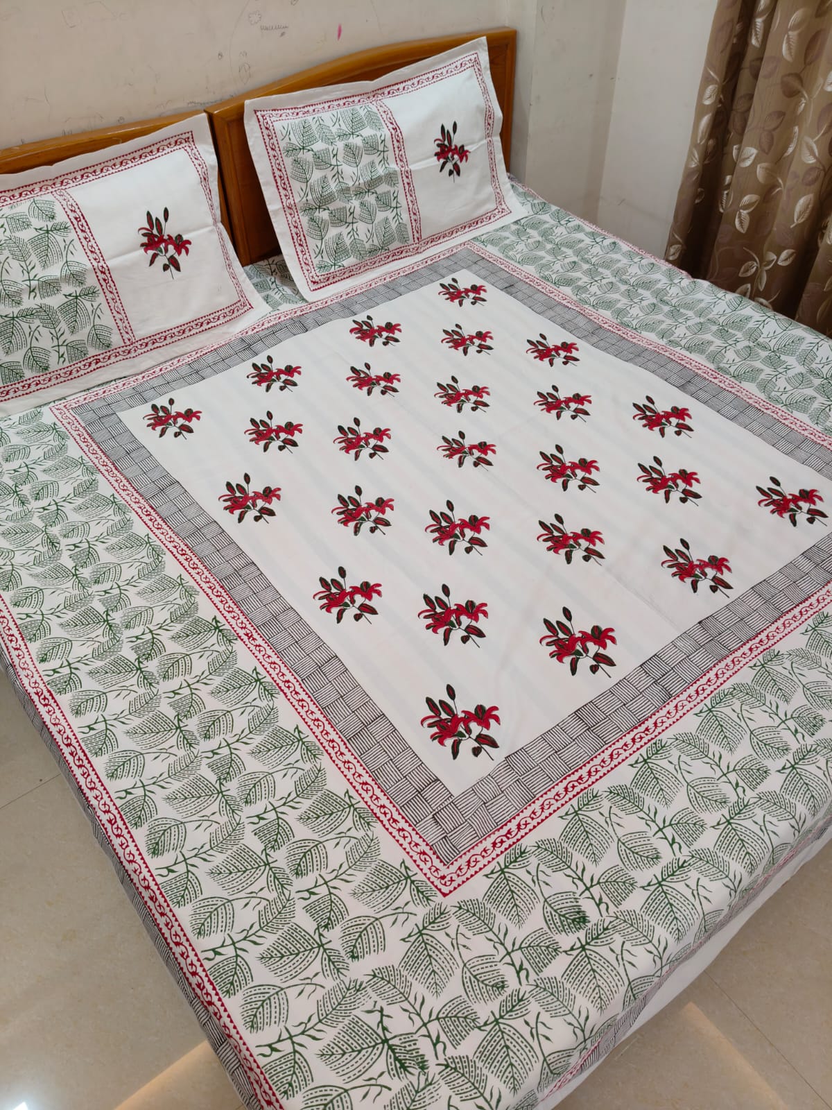 Rajkumud – Hand Block Printed Double Bedsheet Set