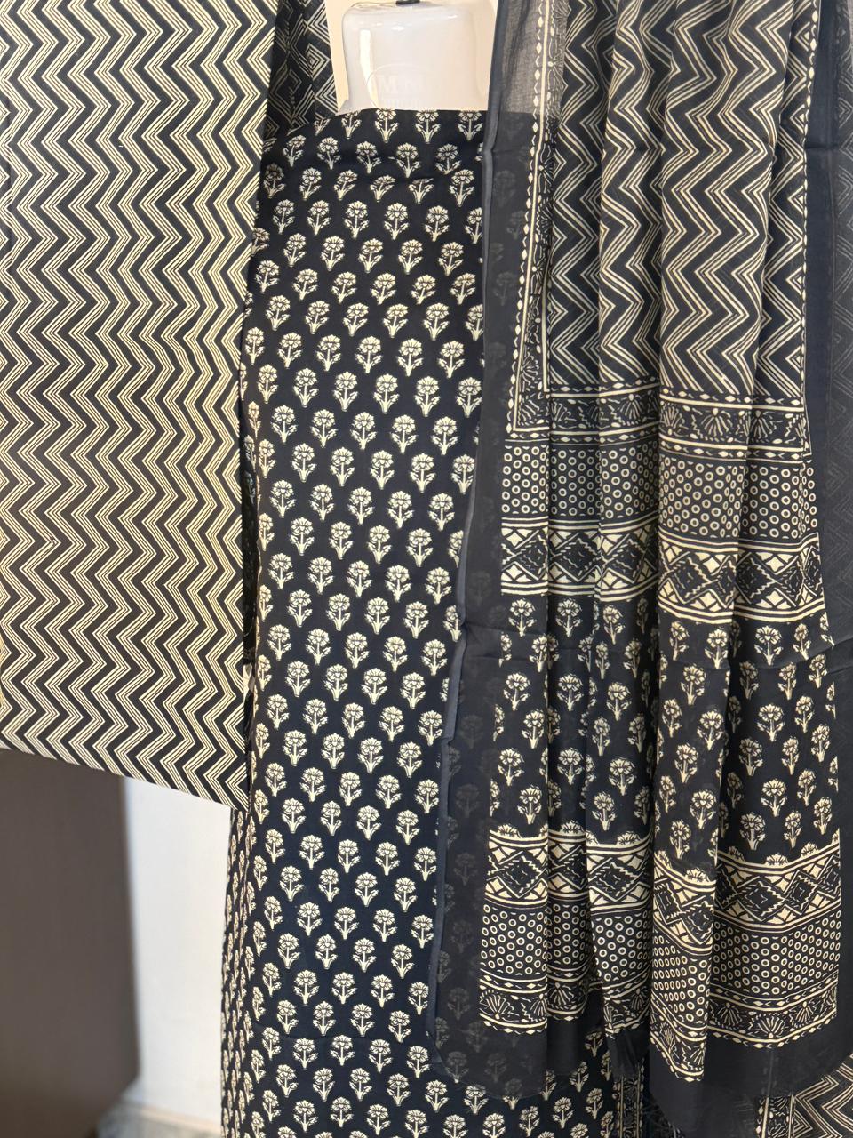 Ebony – Unstitched 3-Piece Screen Print Cotton Suit