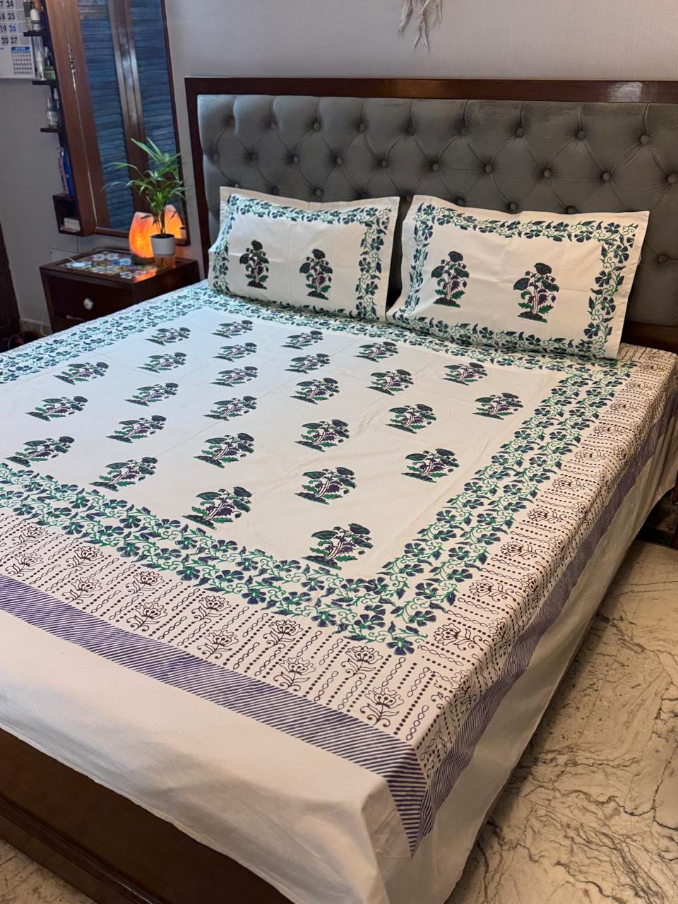 Ivira – Hand Block Printed Cream Coloured Double Bedsheet Set