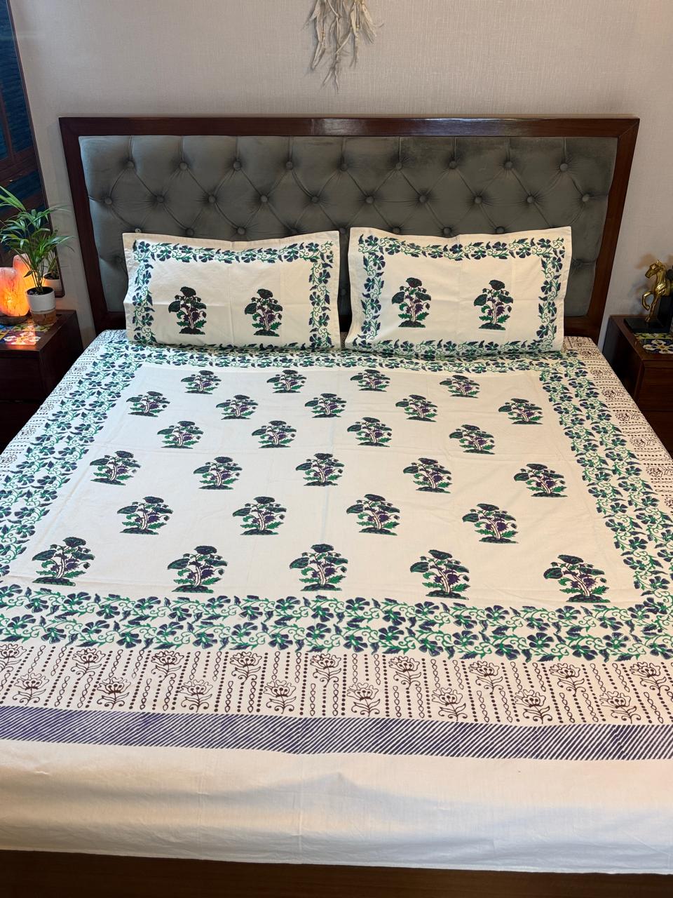 Ivira – Hand Block Printed Cream Coloured Double Bedsheet Set