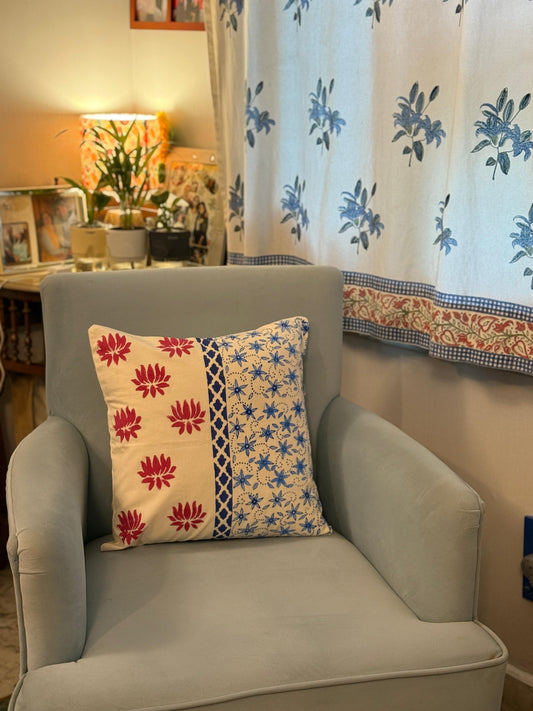 ChandniPhool – Ivory Cotton Cushion Covers (Set of 2)