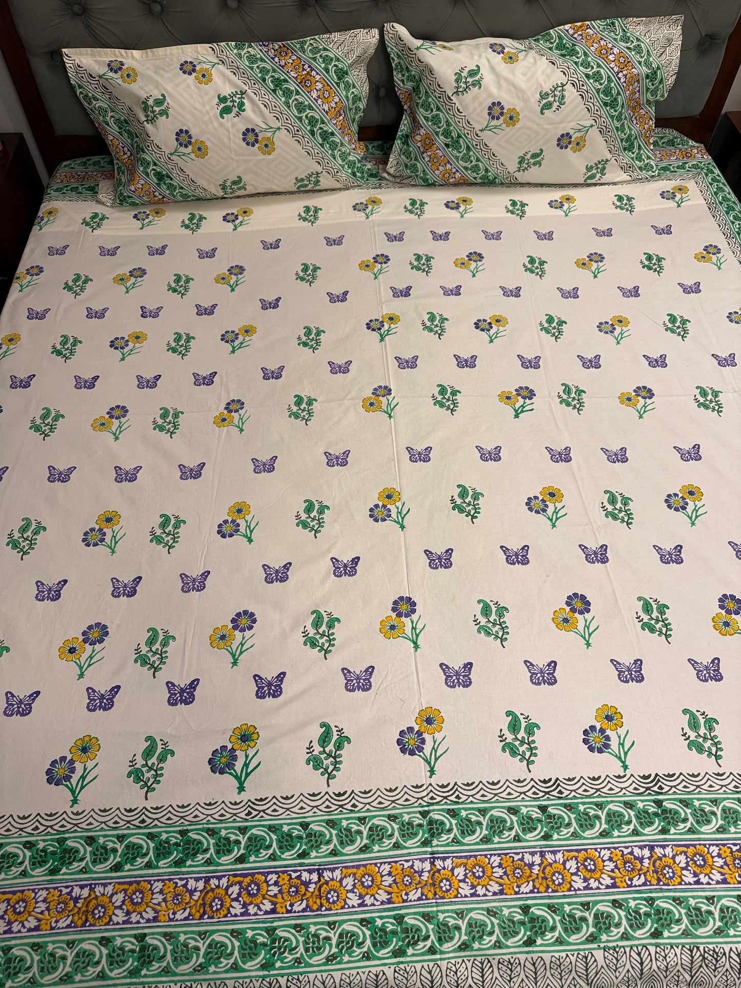 Titli 🦋 – Hand Block Printed Double Bedsheet Set
