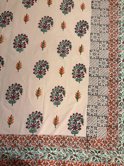 Gulaabi Saaz 🌸 – Hand Block Printed Double Bedsheet Set